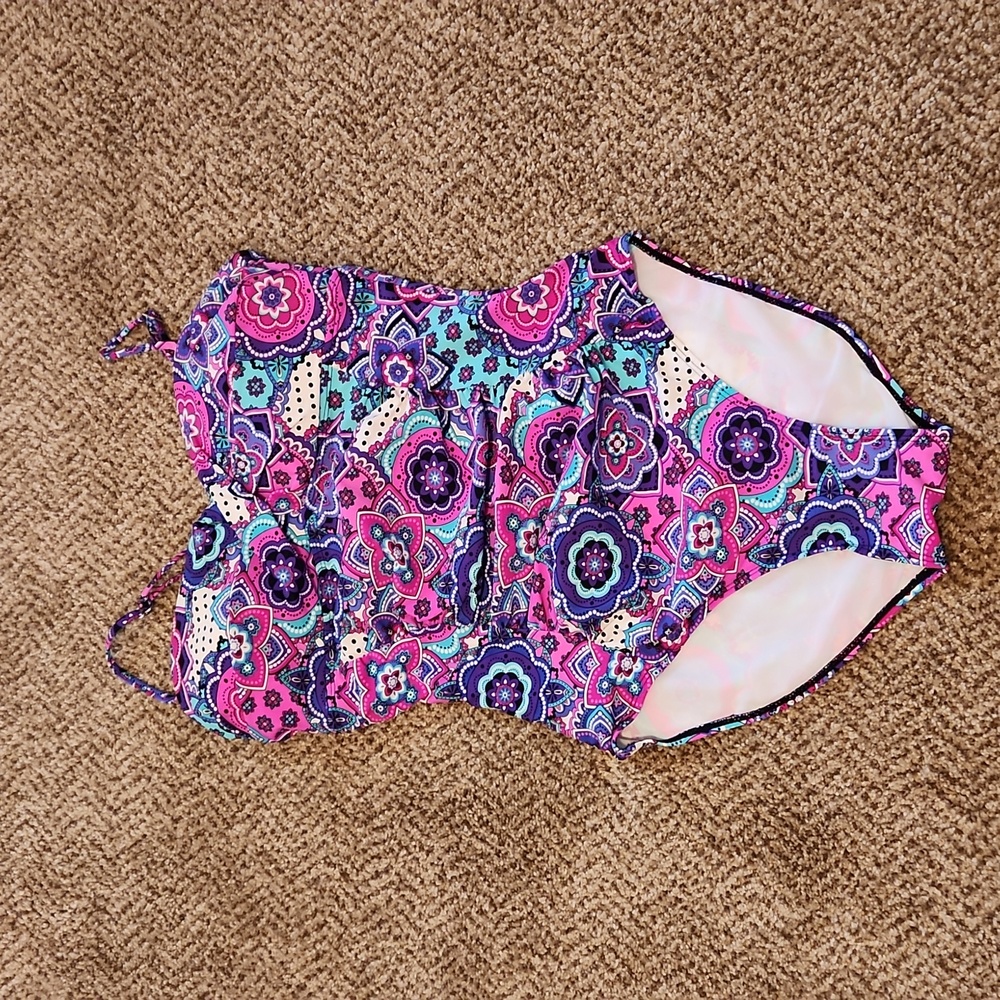 LOVE YOUR ASSETS BATHING SUIT